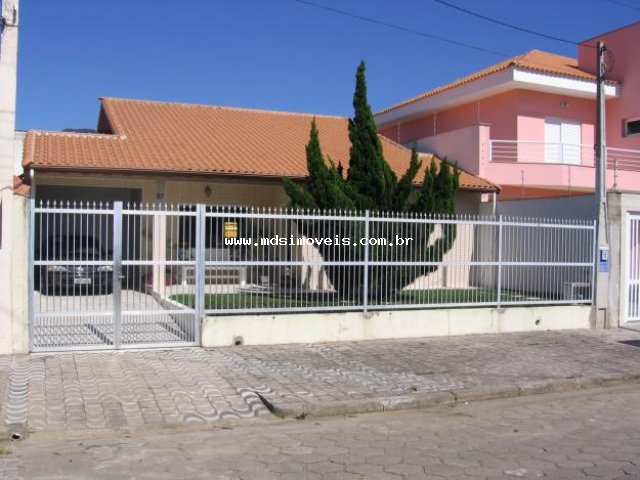 casa para venda no bairro Stella Maris em Peruíbe